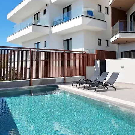 White Luxury With Private Pool Lejlighed Ksamil