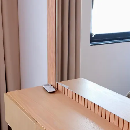 아파트 White Luxury With Private Pool 사밀